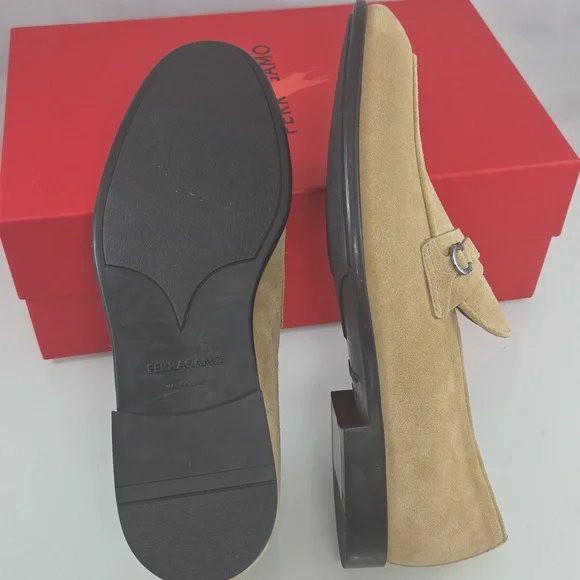 NWT $895 Salvatore Ferragamo Desio Suede Leather Moccasins Size 8.5